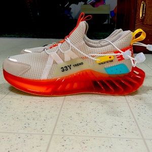 Trend 33Y running shoes